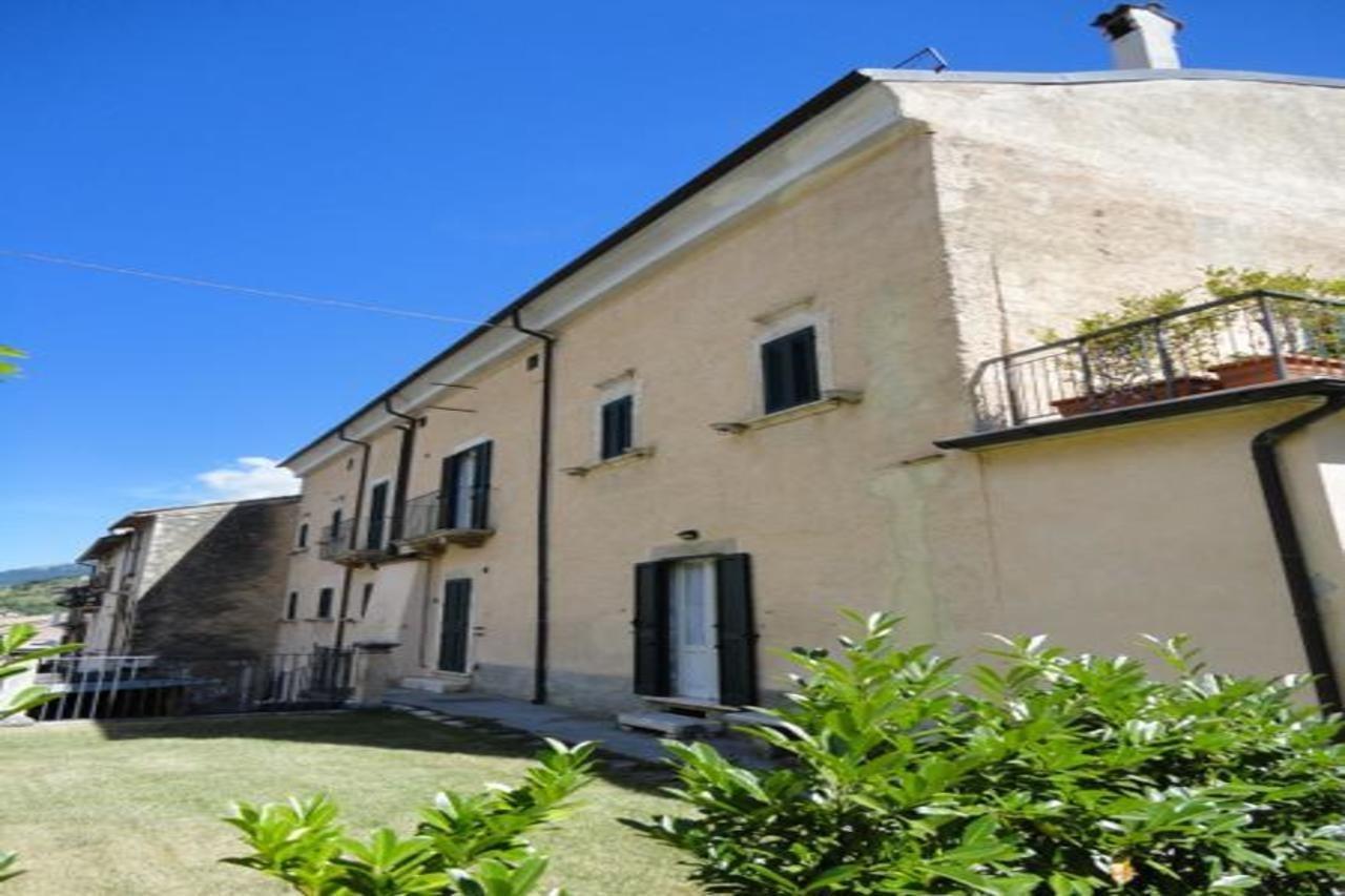 Bed and Breakfast Il Palazzo Scanno Esterno foto
